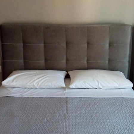 Cosy Apartment In The Heart Of The City Каламата Екстер'єр фото
